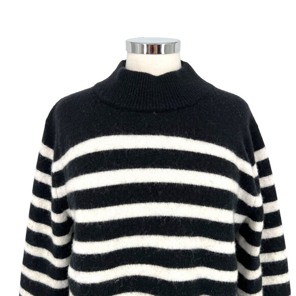 J.Crew Striped Supersoft Sweater Textured Black White Size XS - Picture 2 of 14